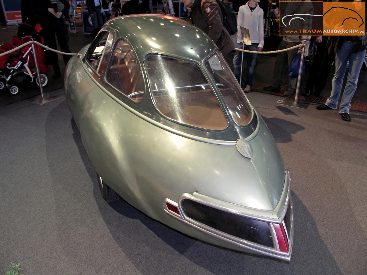 Panhard et Levassor Dynavia '1948.jpg